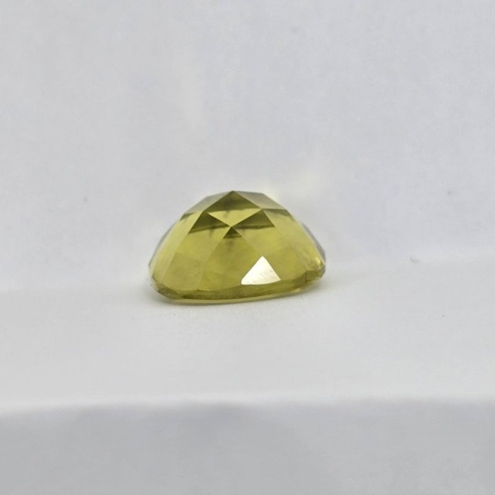 Lotto da 34 pietre Quarzo Limone naturale, 12x12mm 211,50 ct