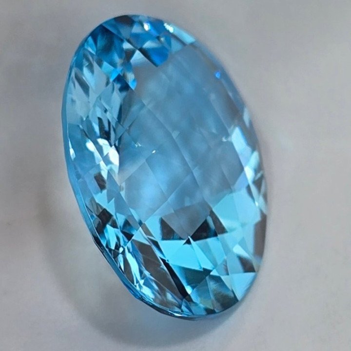 Topazio Azzurro Ovale 20x15mm