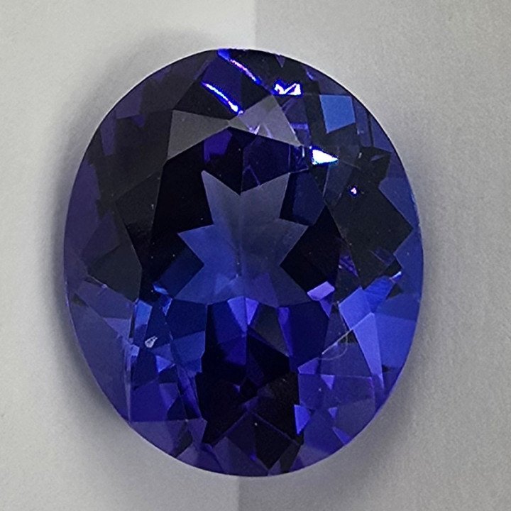 Tanzanite Ovale 12,05 x 10,10 mm - 5,12 ct