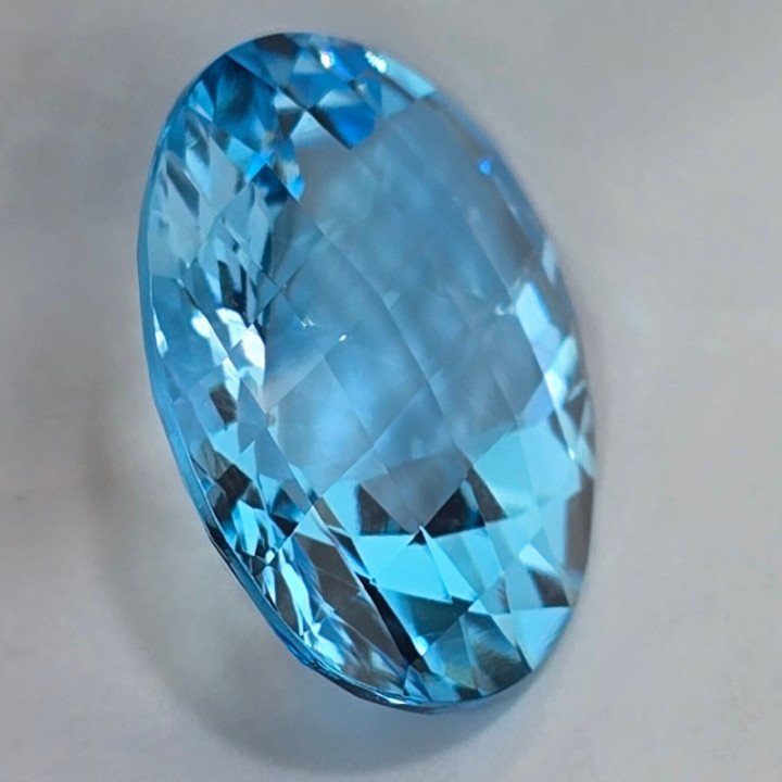 Topazio Azzurro Ovale 20x15mm - 19,78 ct