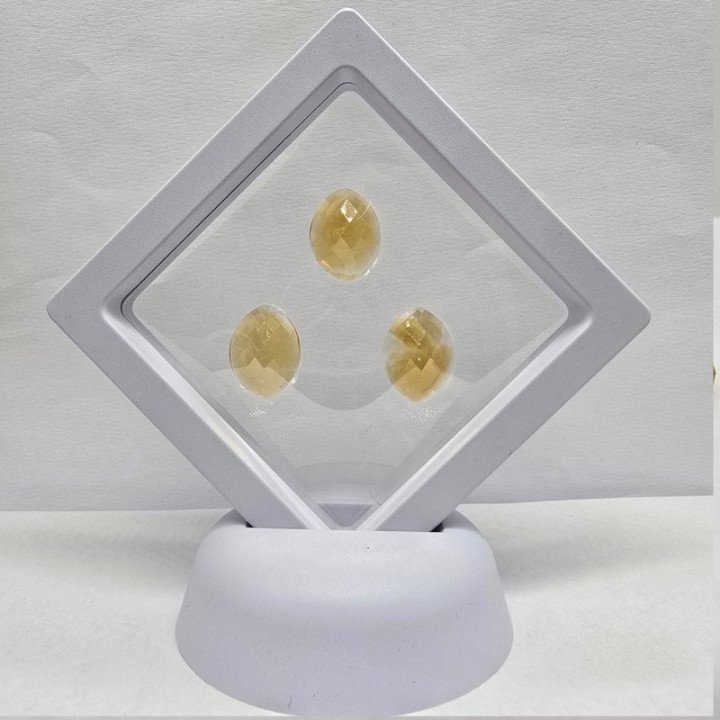 Lotto con 3 Citrini Taglio Marquise 12x16 mm - 28,50 ct