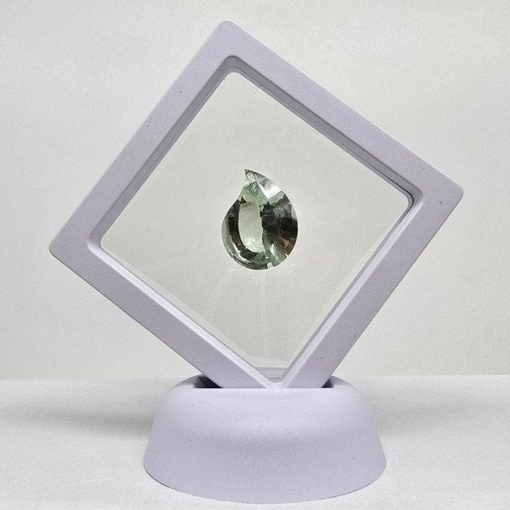 Prasiolite, Drop-Cut Green Amethyst 18x24 mm - 21.37 ct