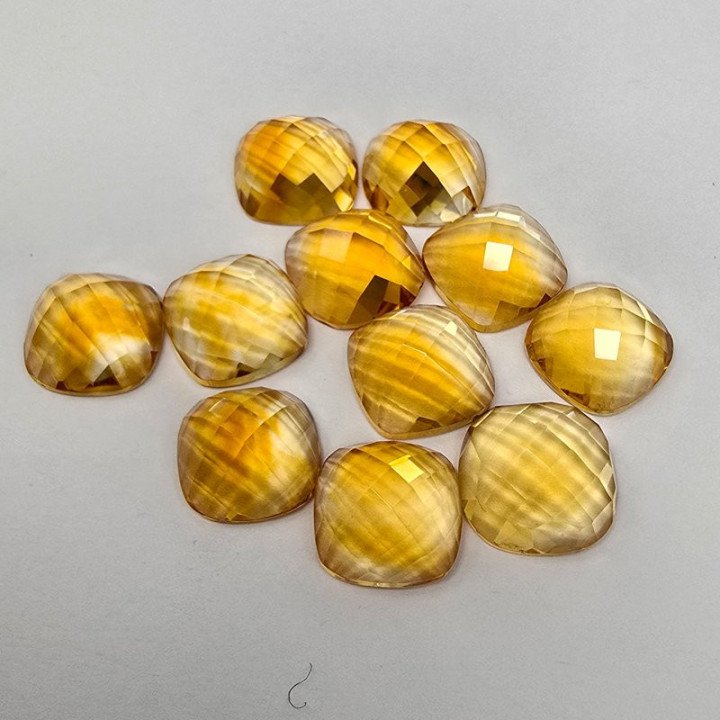 Lotto 11 Citrini Taglio Cabochon 12x12 mm - 71