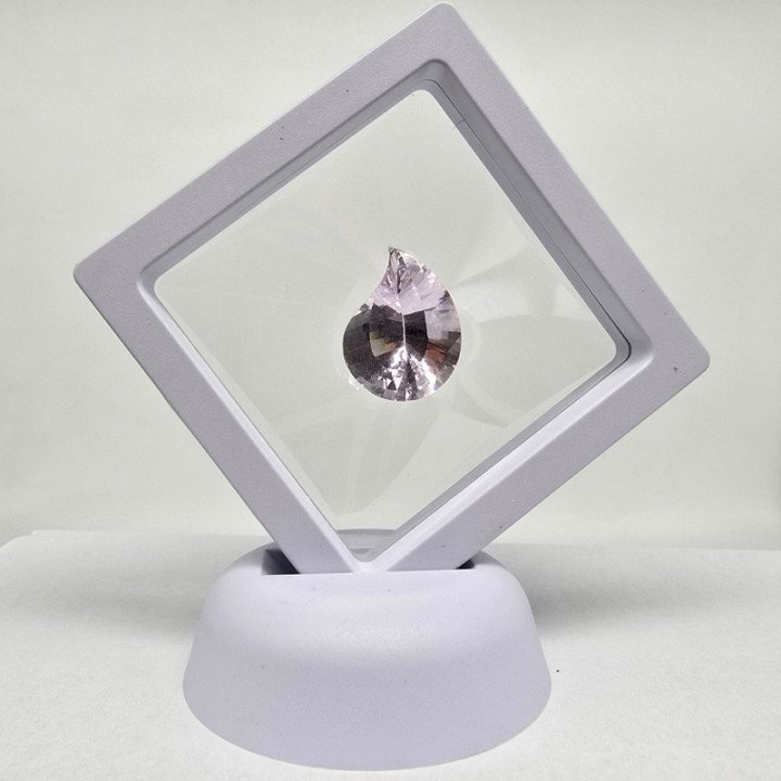 Pear-Cut Amethyst 18x24 mm - 20.29 ct