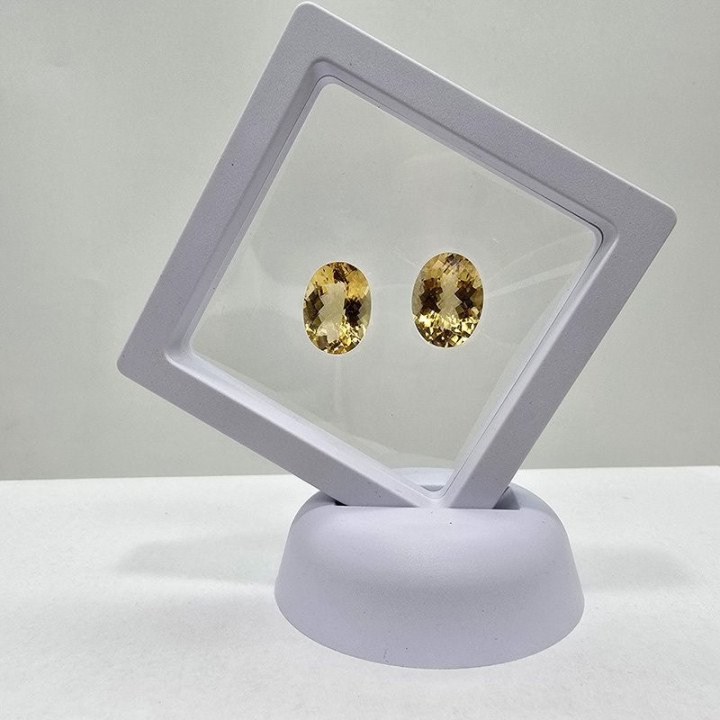 Lotto 2 Quarzi Miele Taglio Ovale 12 x 16 mm - 16,08 ct