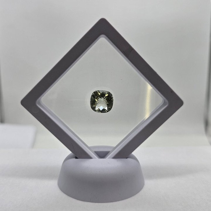 Prasiolite Taglio Cushon 14x14mm - 8,87 ct