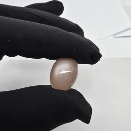 Moonstone Cabochon 14.00 x 19.00 mm - 12.00 ct
