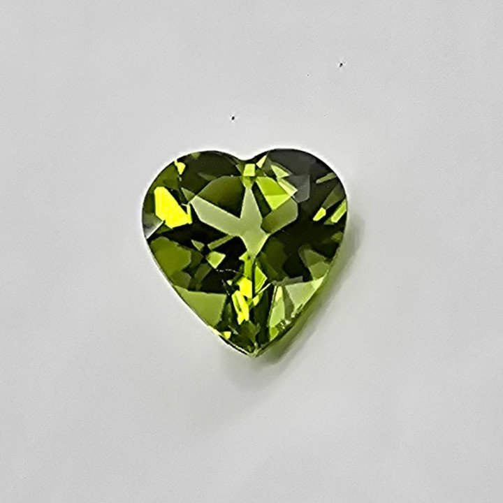 Magnlifico Peridoto Cuore 10x10mm - 3