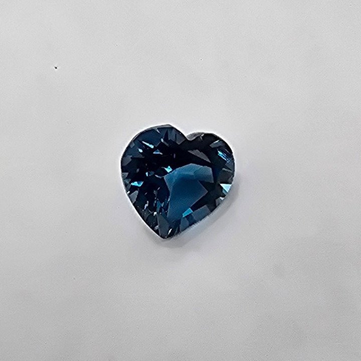 Raro London Blu - Taglio Cuore 9x9mm - 3