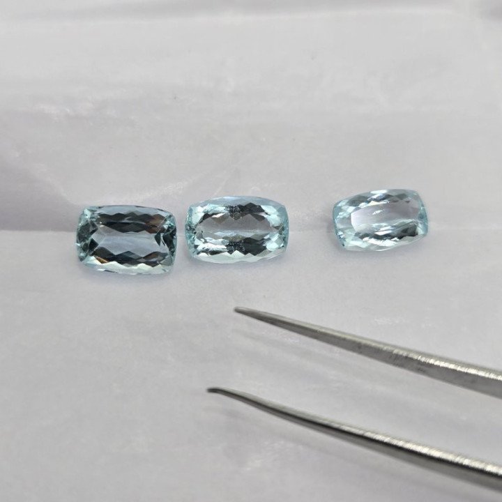 Lotto con 3 Acquamarina - Taglio:  Couschon -  9